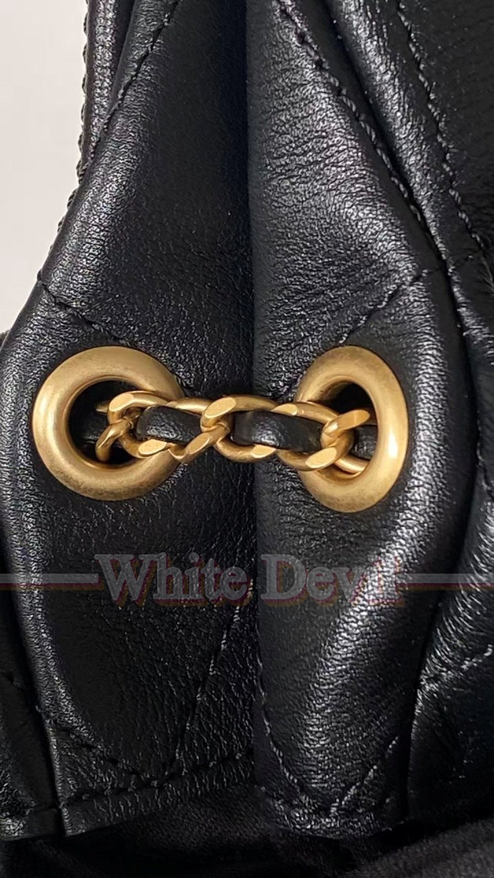 하얀악마 샤넬 호보백 (10).jpg