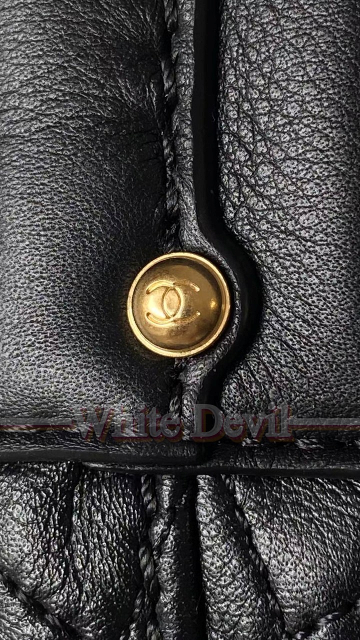 하얀악마 샤넬 호보백 (12).jpg