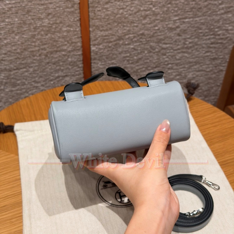 하얀악마 켈리 돌 (5).jpg