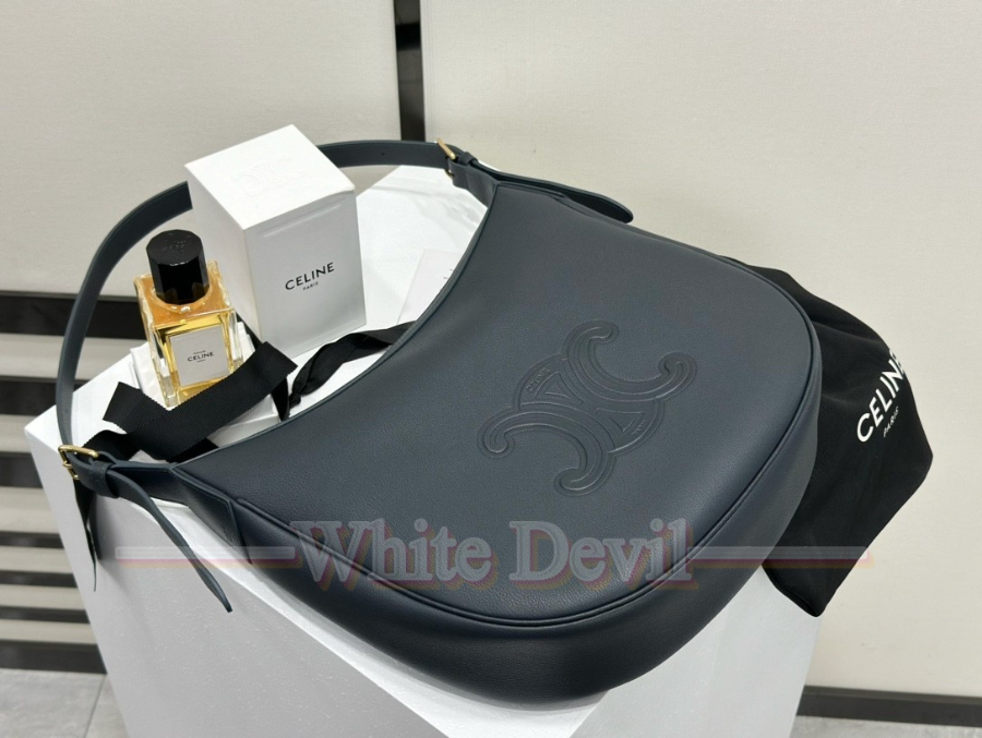 하얀악마 셀린느 엘로이즈 (7).jpg