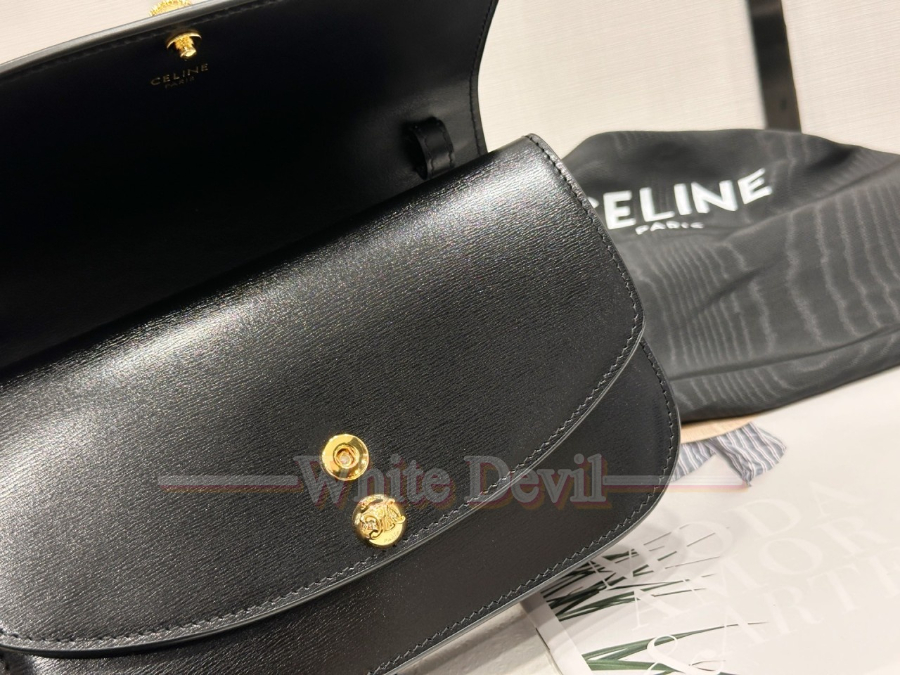 하얀악마 셀린느 가방 (7).jpg