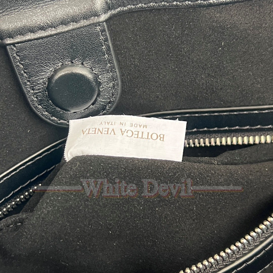 하얀악마 보테가 버킷백 (10).jpg