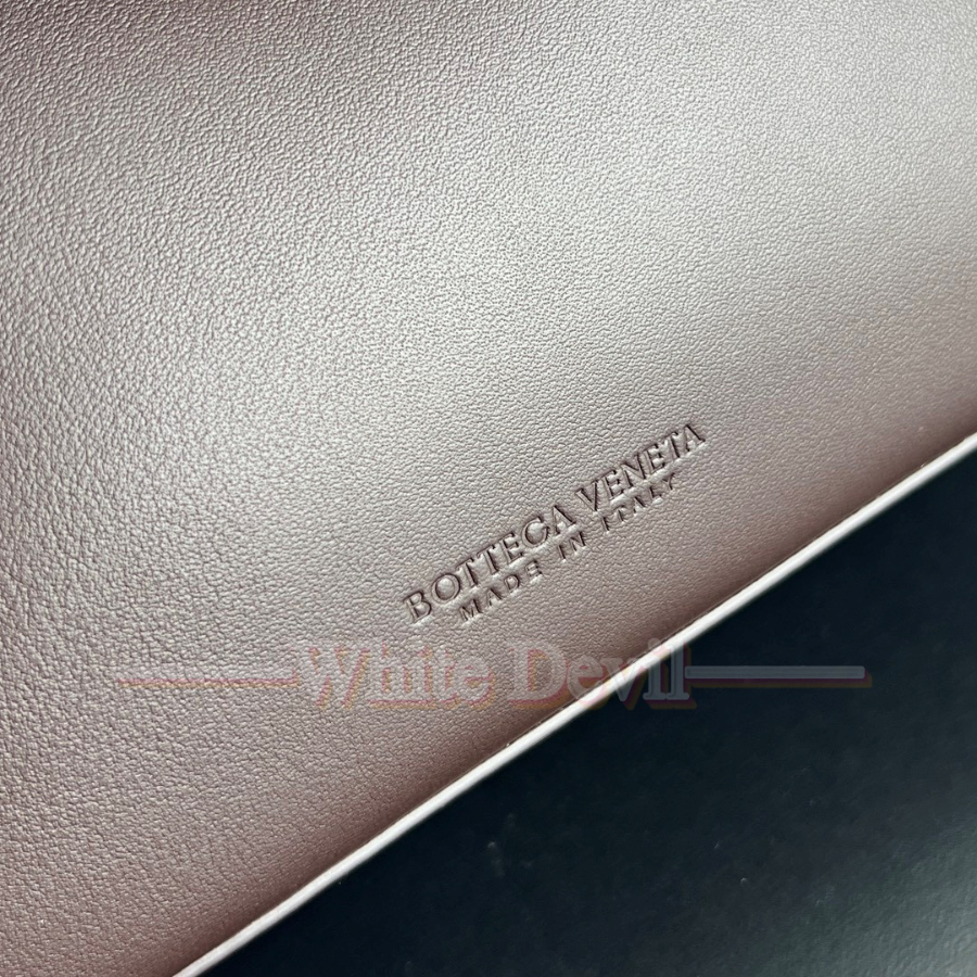 하얀악마 보테가 차오차오 (10).jpg