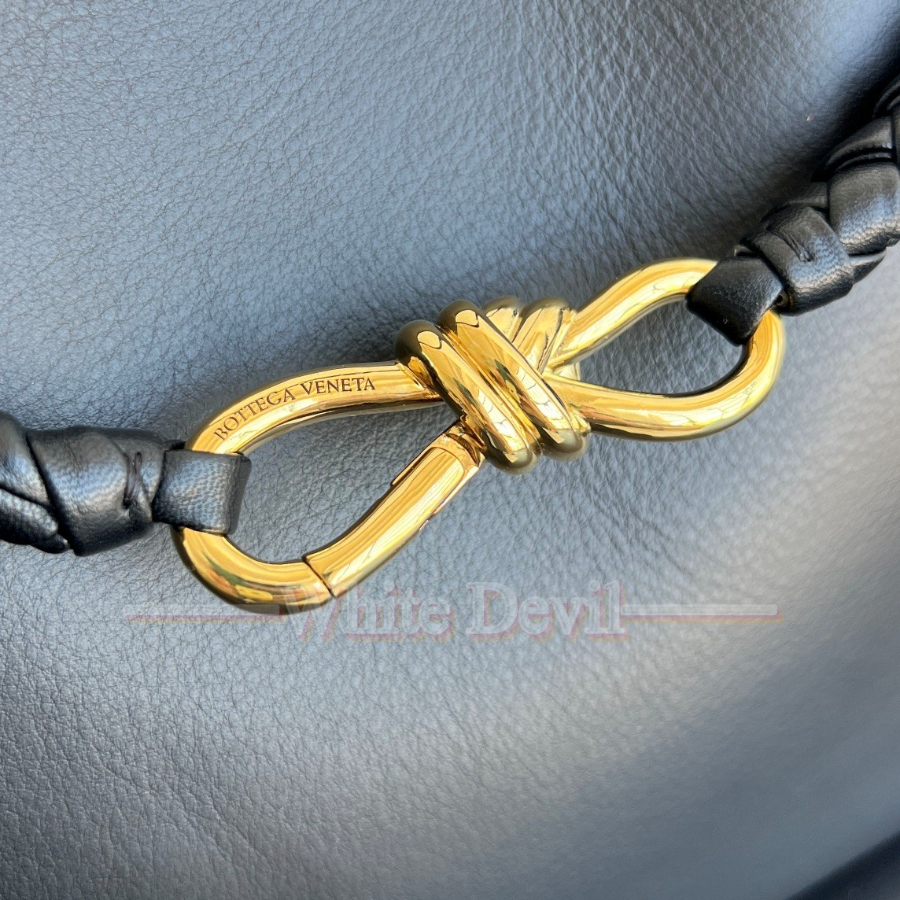 하얀악마 보테가 안디아모 (7).jpg