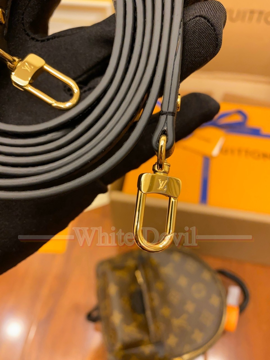 하얀악마 루이비통 팜스프링스 (13).jpg