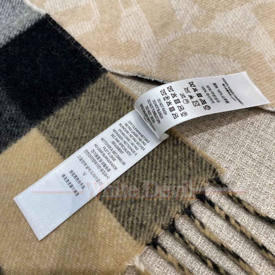 하얀악마 버버리 목도리 (6).jpg