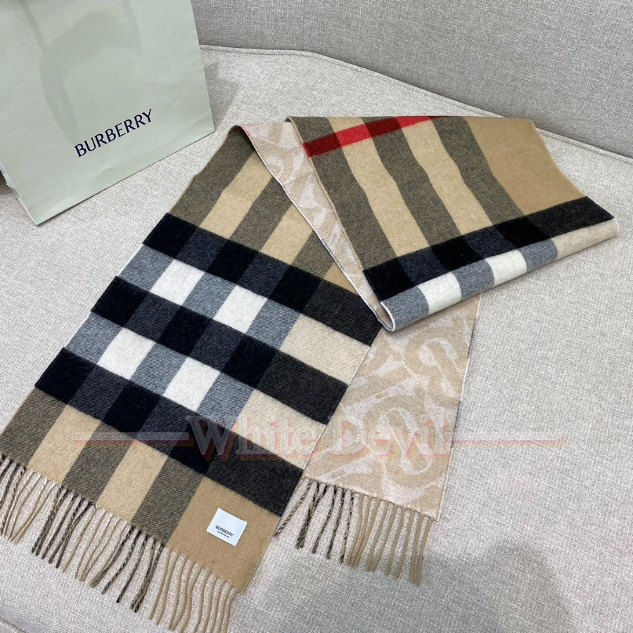 하얀악마 버버리 목도리 (9).jpg