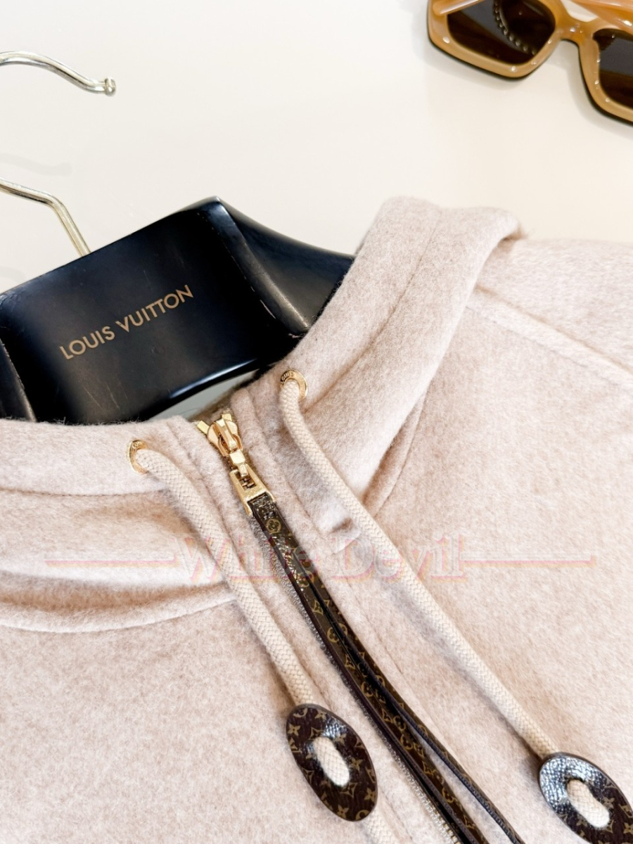 하얀악마  루이비통 코트 (6).jpg