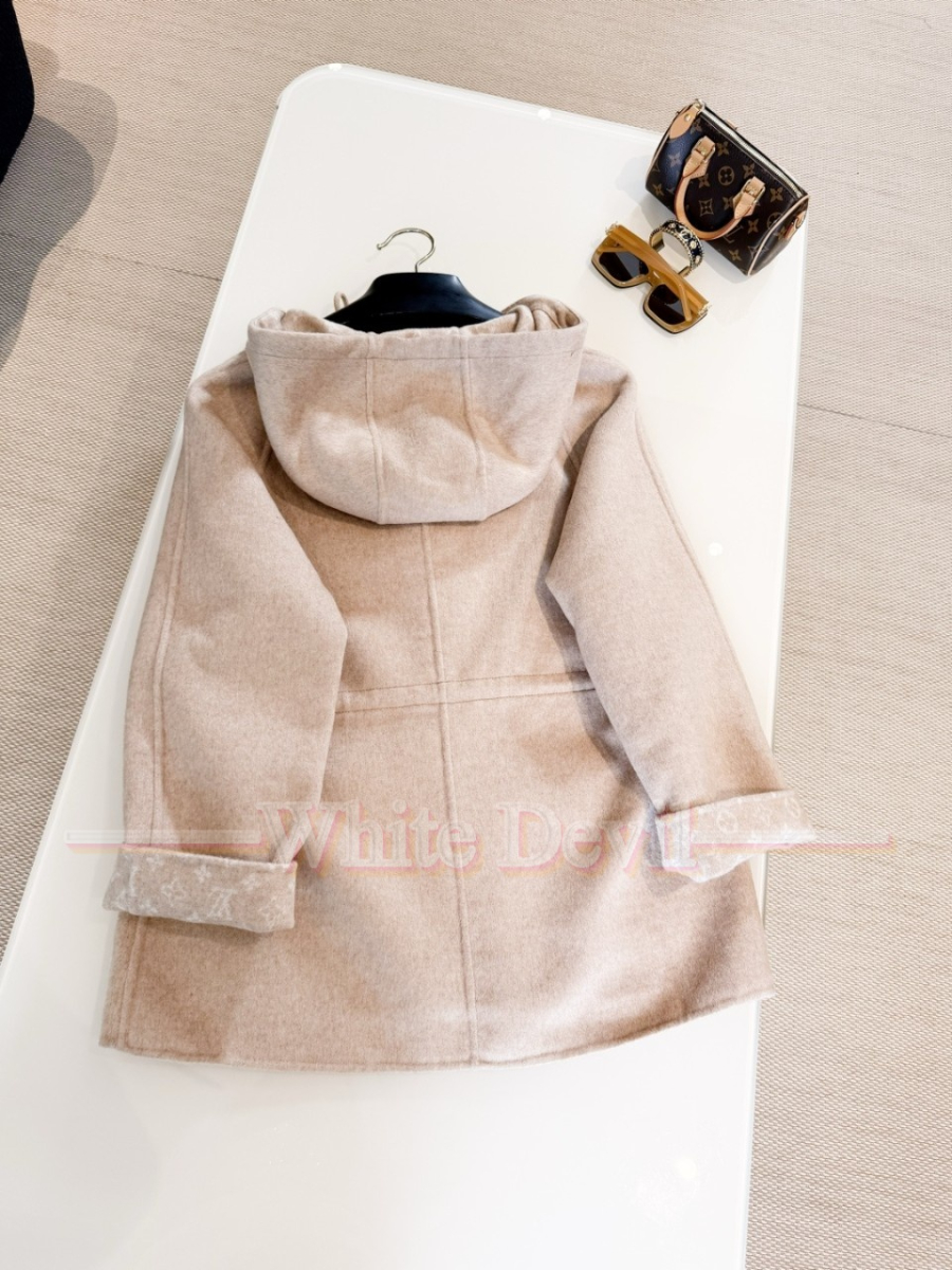 하얀악마  루이비통 코트 (9).jpg