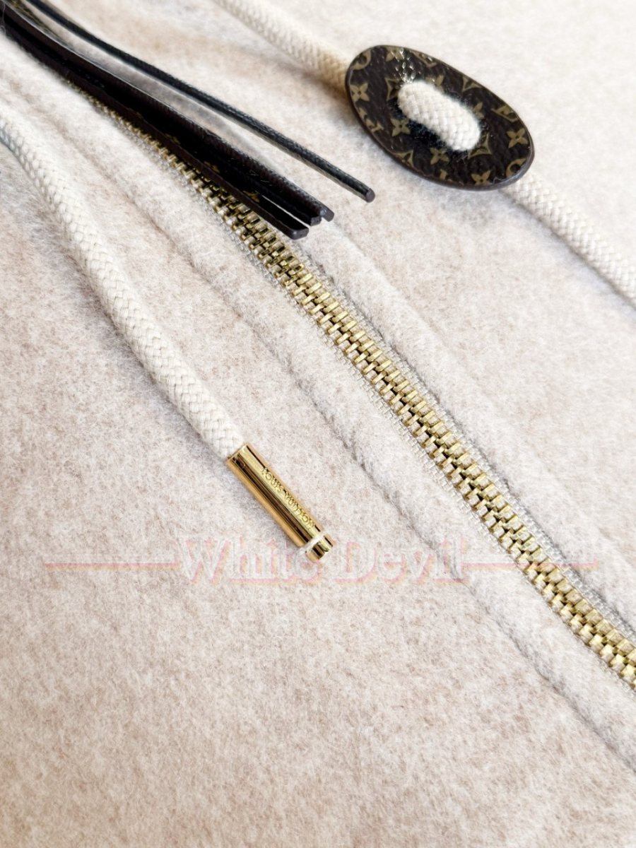 하얀악마  루이비통 코트 (11).jpg