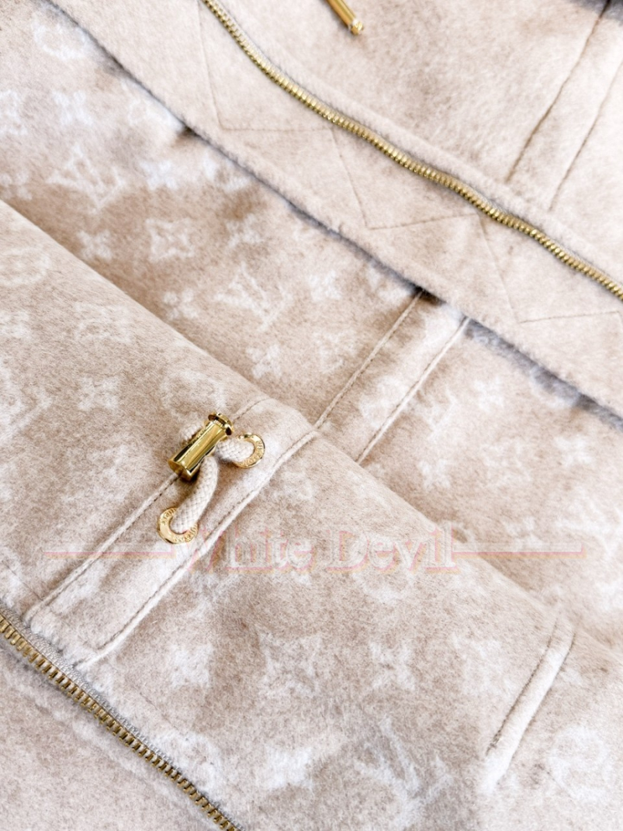 하얀악마  루이비통 코트 (16).jpg