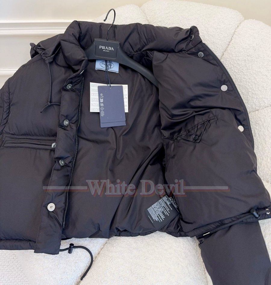 하얀악마 프라다 패딩 (13).jpg
