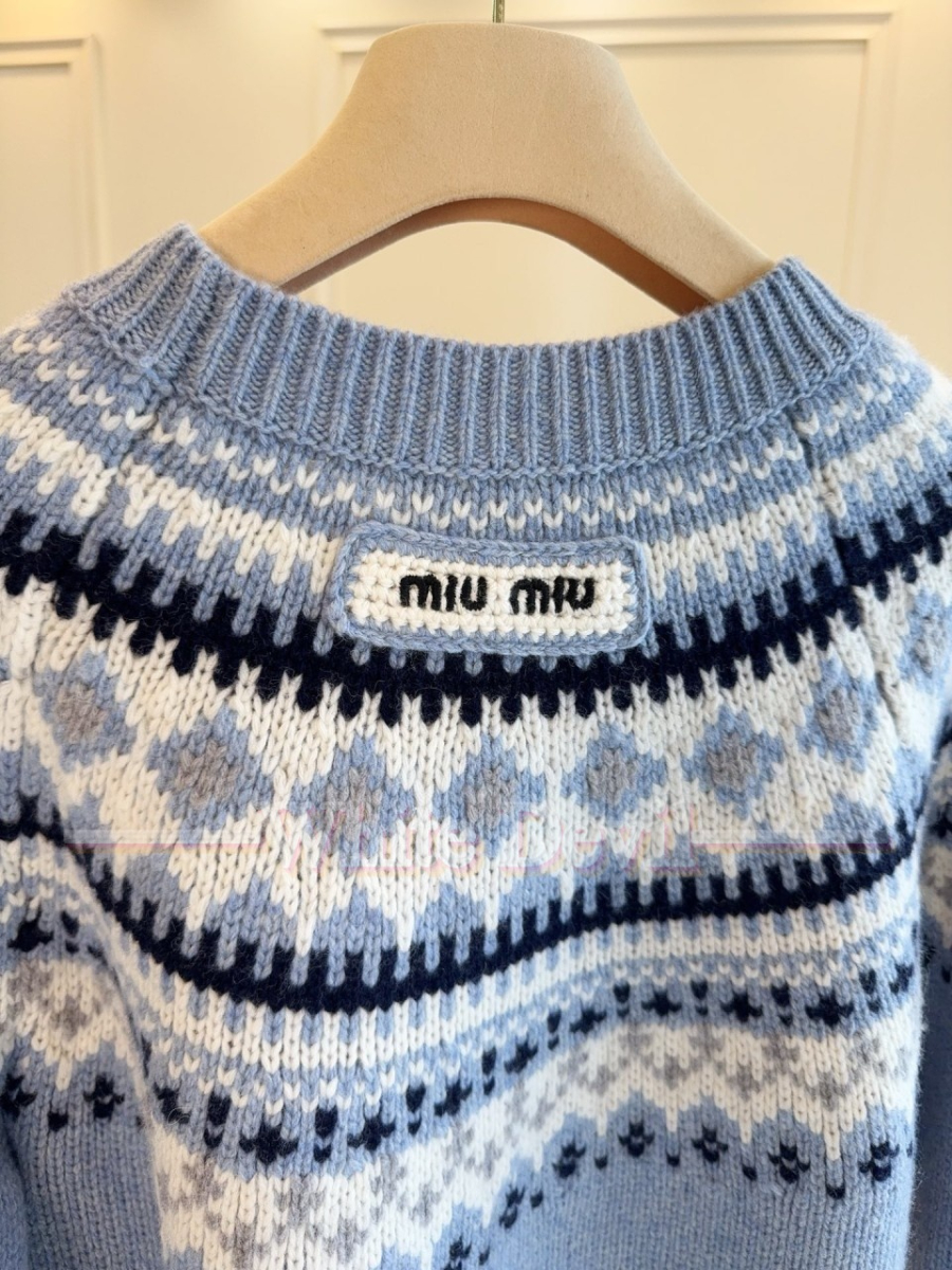 하얀악마 미우미우 니트 (10).jpg