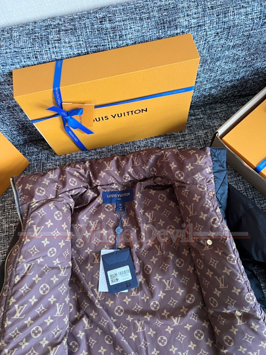 하얀악마 루이비통 패딩 (16).jpg