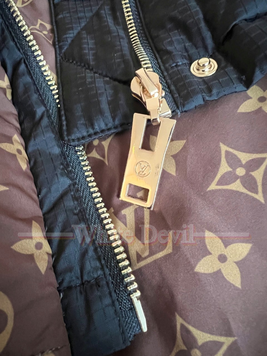 하얀악마 루이비통 패딩 (17).jpg