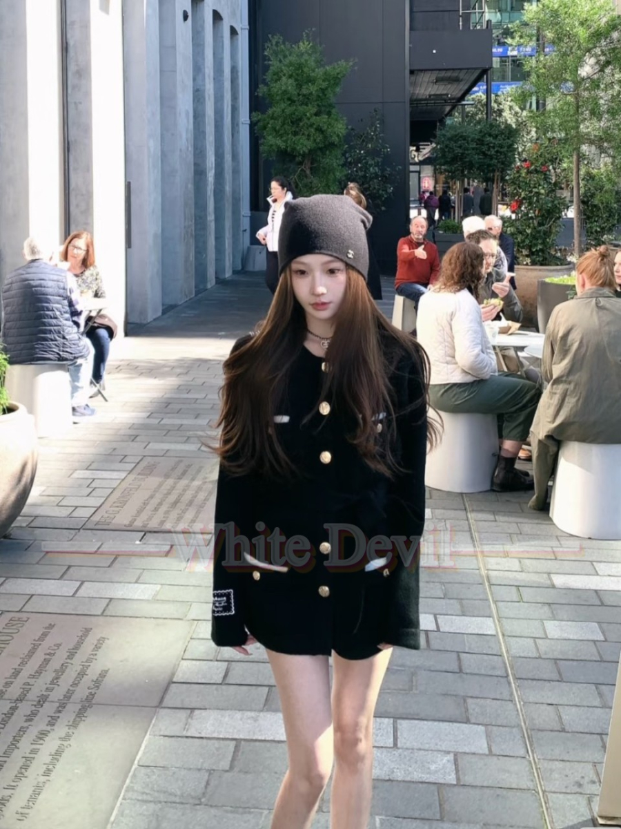 하얀악마 샤넬 가디건 (1).jpg