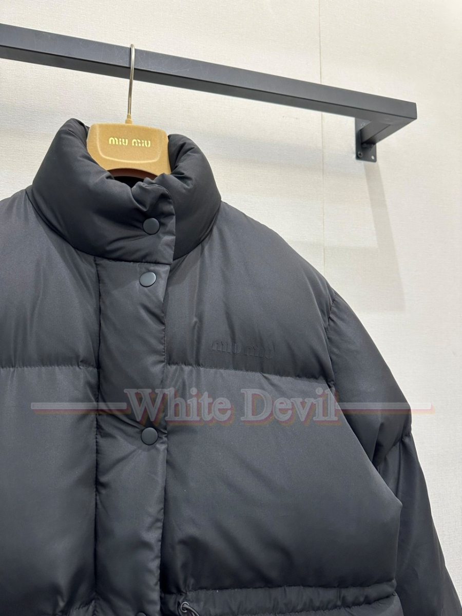 하얀악마 미우미우 레플리카 패딩 (6).jpg