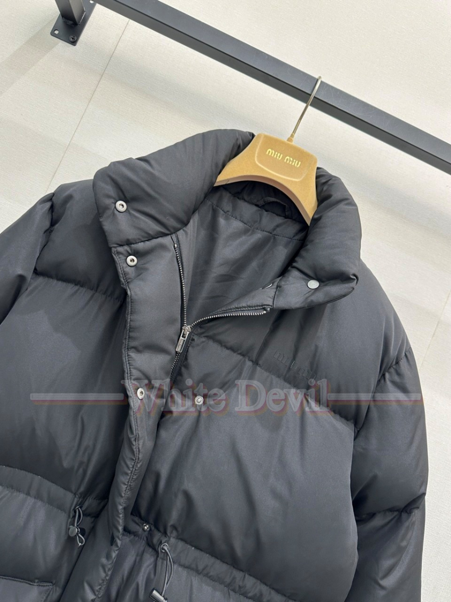 하얀악마 미우미우 레플리카 패딩 (9).jpg