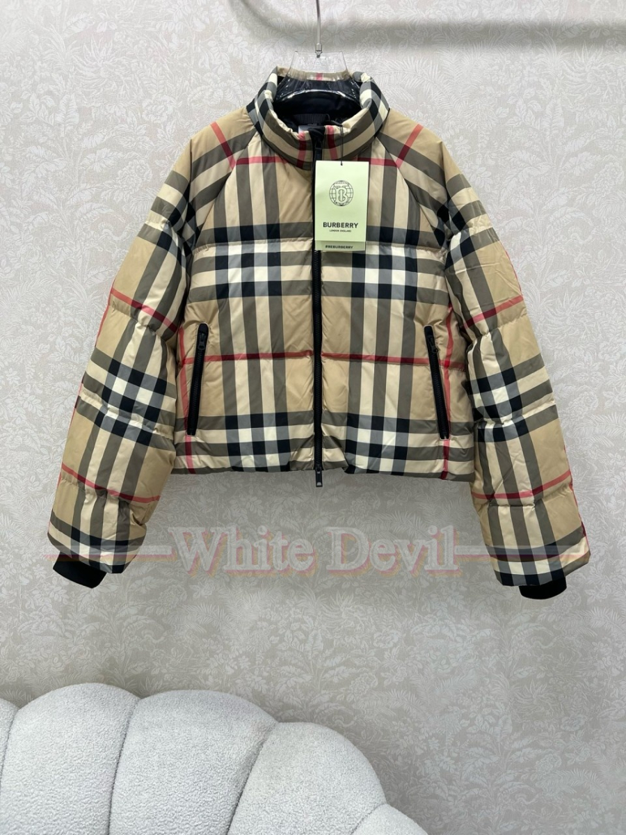 하얀악마 버버리 레플리카 패딩 (4).jpg