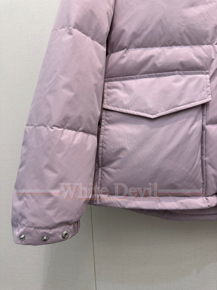 하얀악마 프라다 레플리카 패딩 (5).jpg