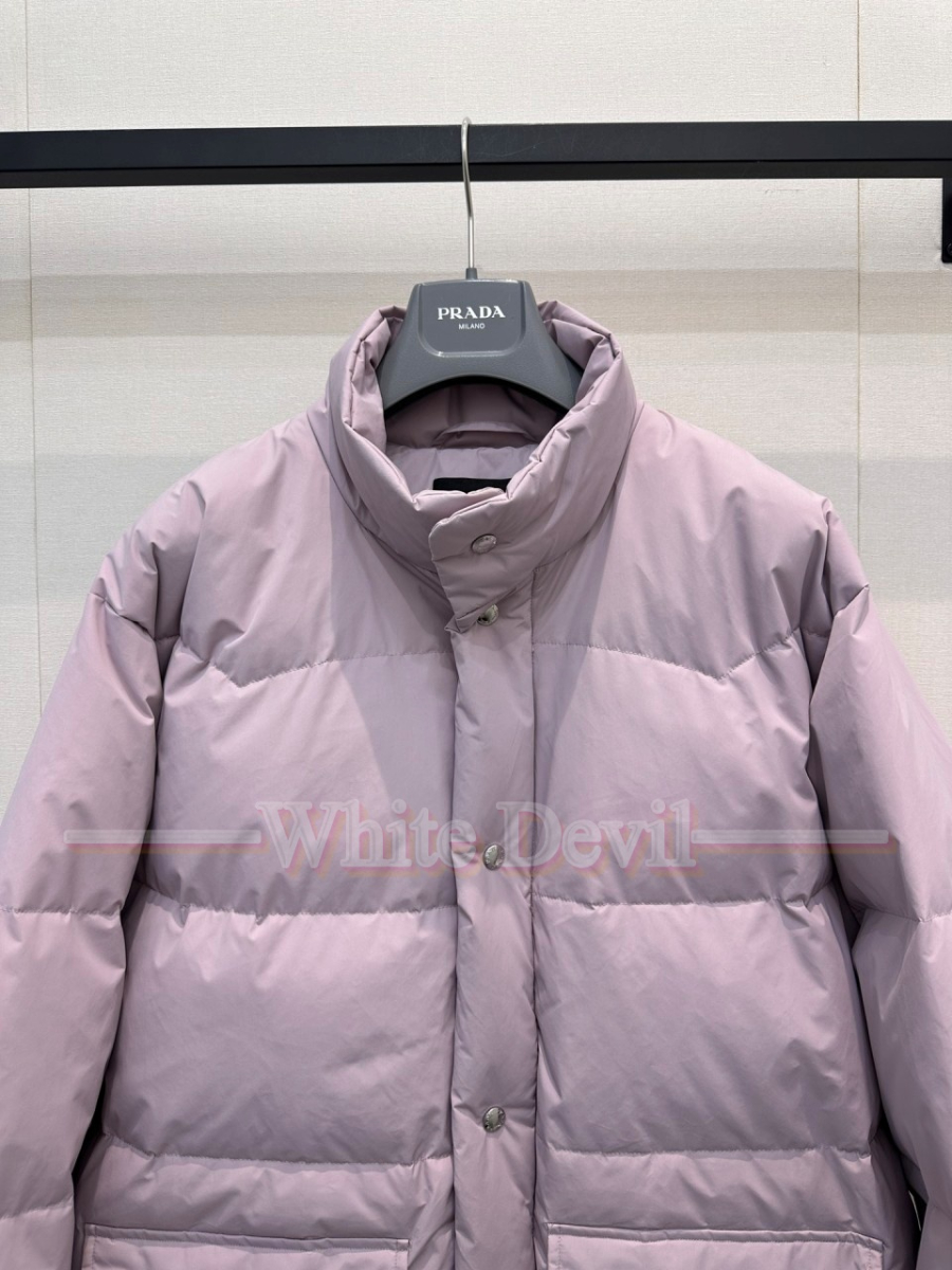 하얀악마 프라다 레플리카 패딩 (4).jpg
