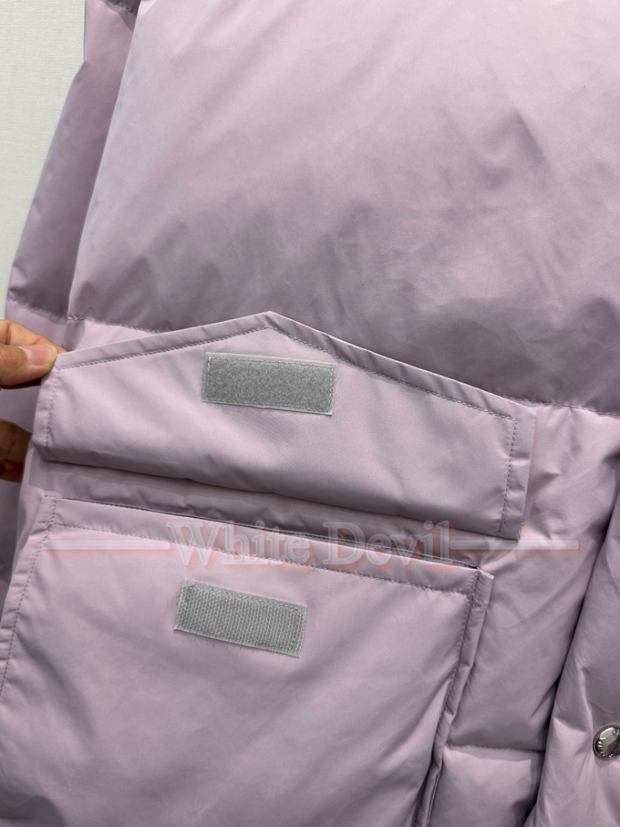 하얀악마 프라다 레플리카 패딩 (10).jpg