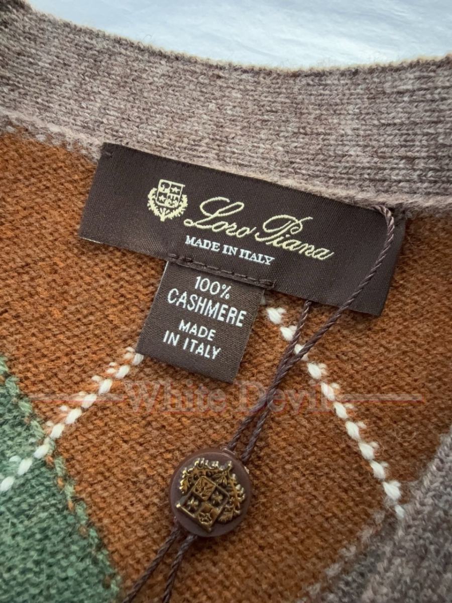 하얀악마 로로피아나 레플리카 가디건 (9).jpg