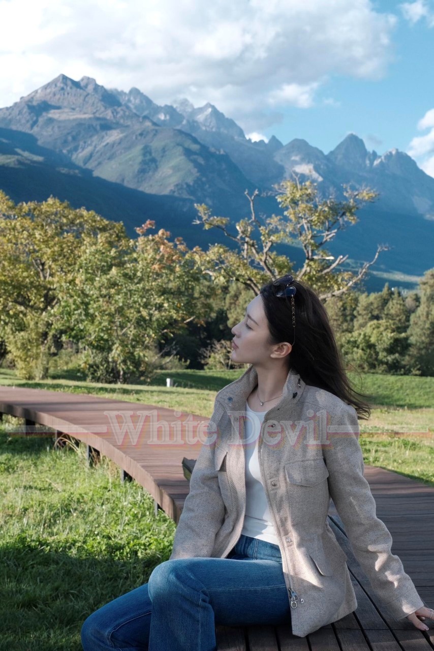 하얀악마 로로피아나 이티네이션 코트 (2).jpg