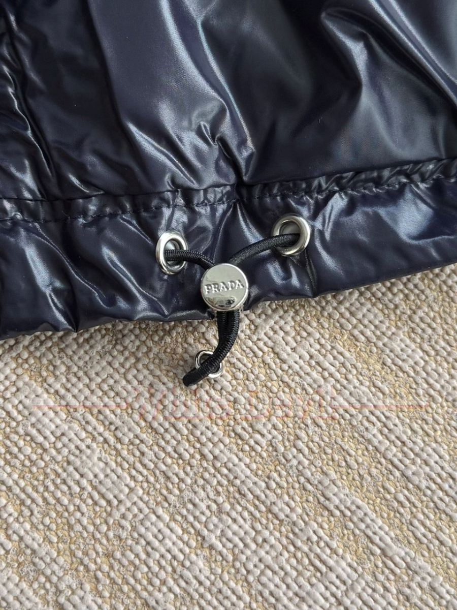하얀악마 프라다 이미테이션 패딩 (16).jpg