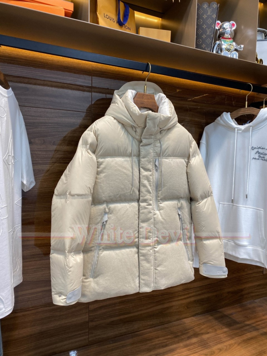 하얀악마 제냐 레플리카 패딩 (4).jpg