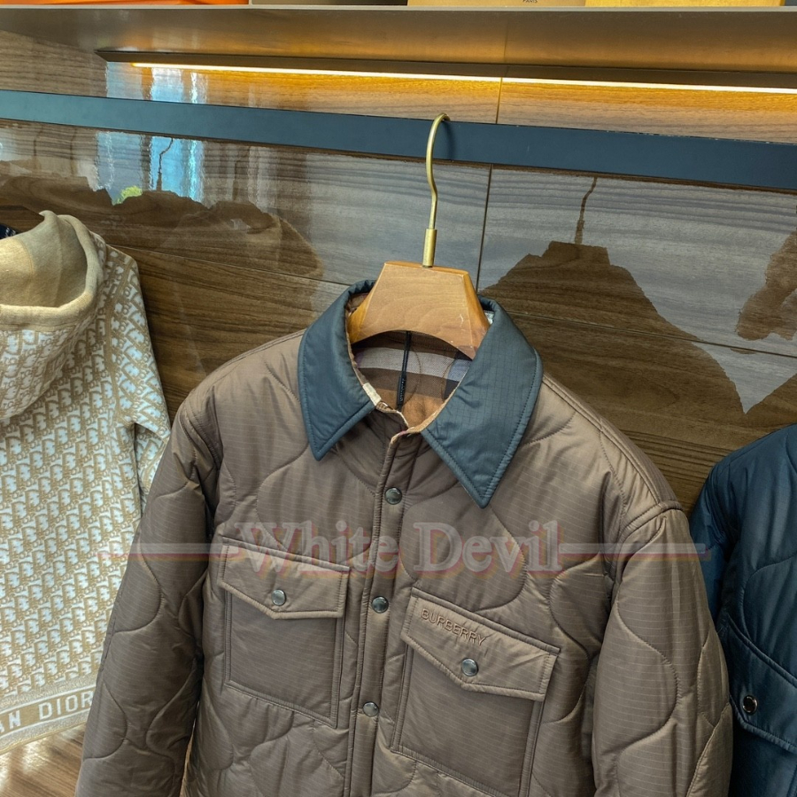 하얀악마 버버리 레플리카 점퍼 (5).jpg