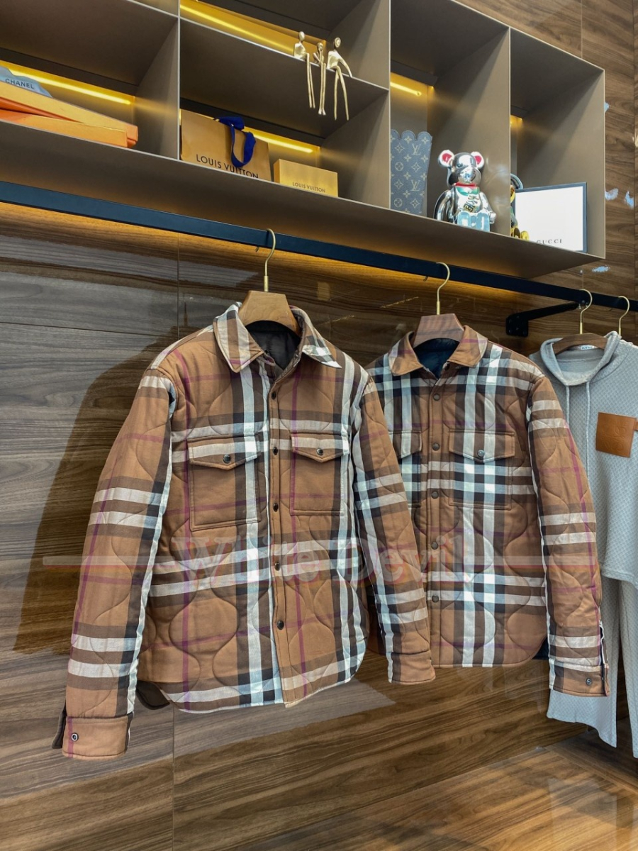 하얀악마 버버리 레플리카 점퍼 (11).jpg