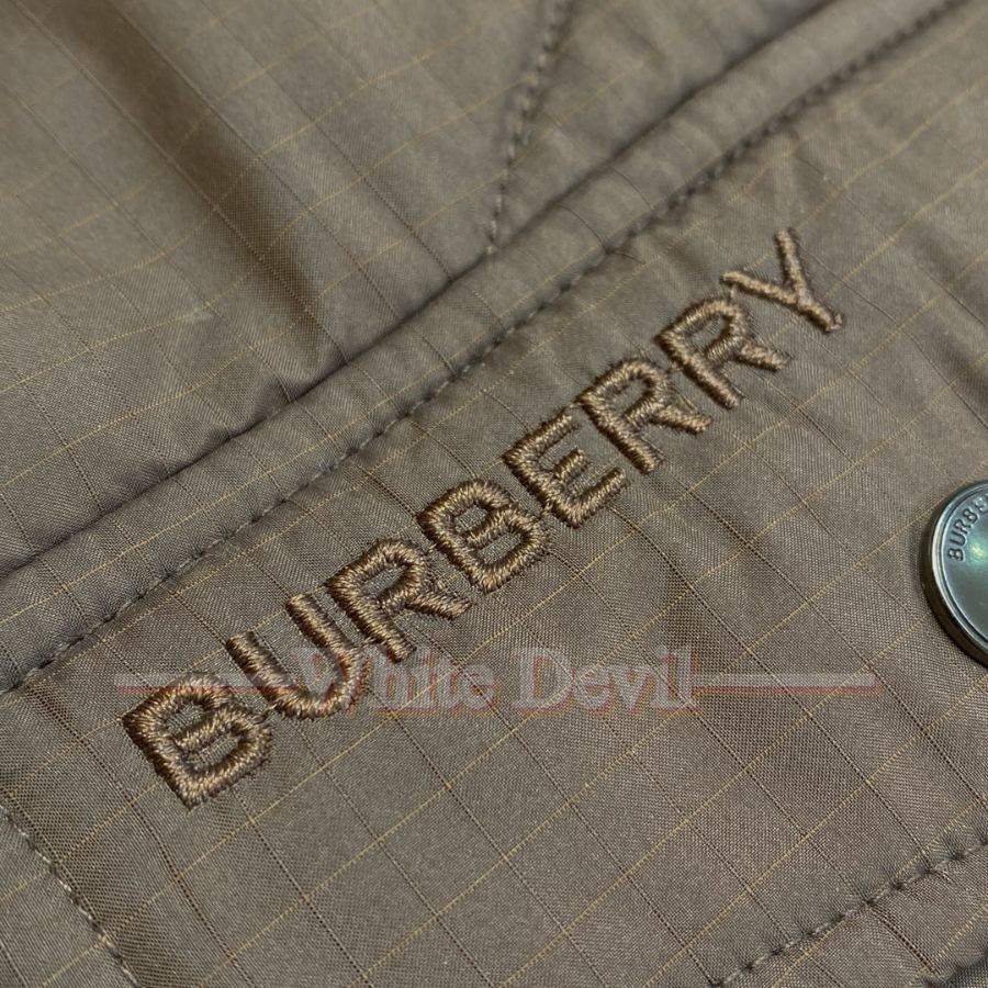 하얀악마 버버리 레플리카 점퍼 (18).jpg