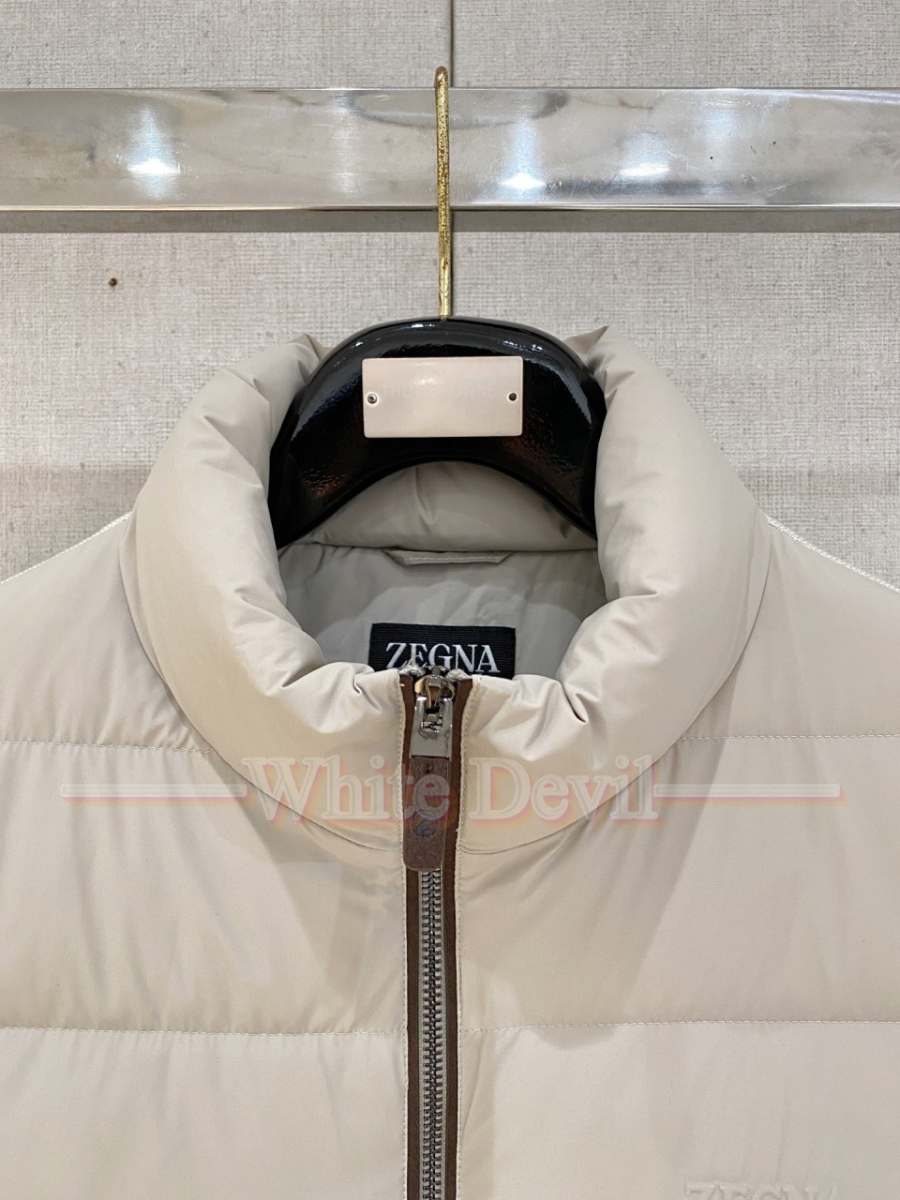 하얀악마 이미테이션 제냐 패딩 (8).jpg