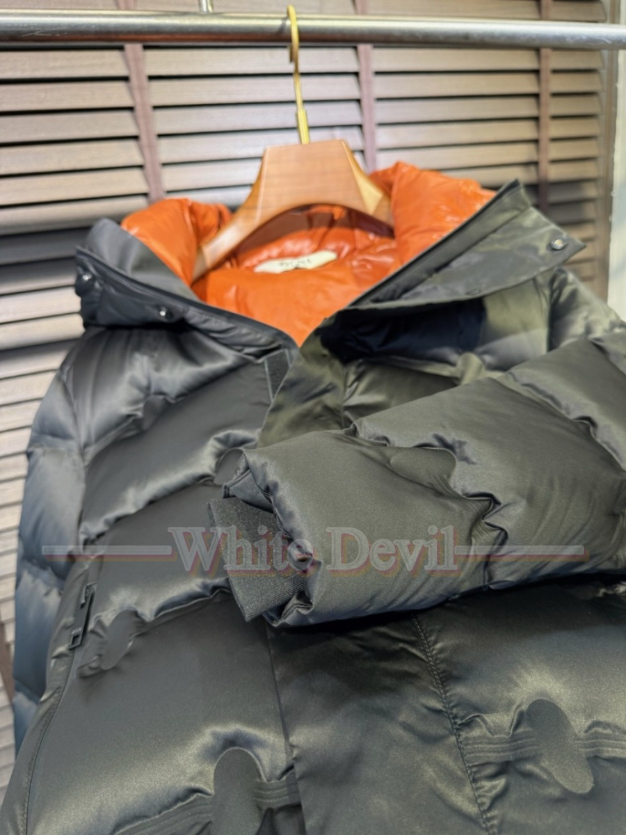 하얀악마 레플리카 제냐 패딩 (9).jpg