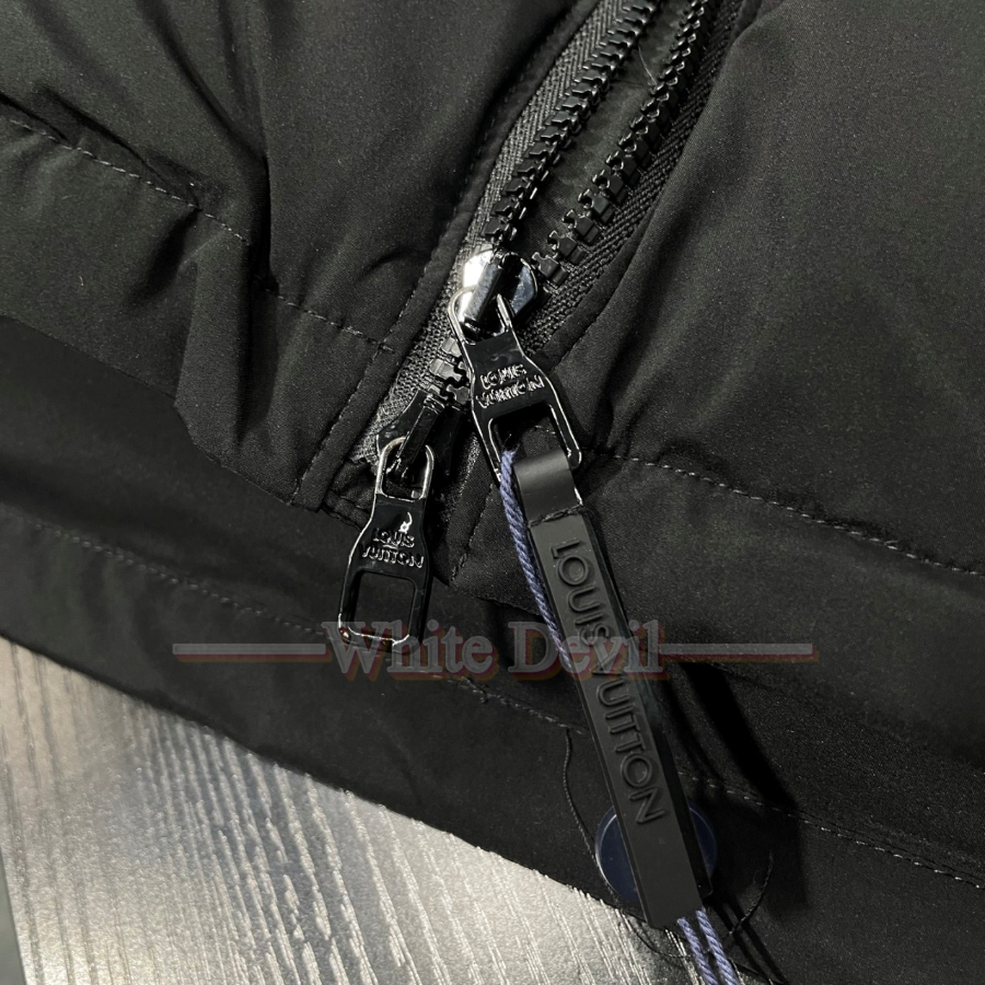 하얀악마 이미테이션 루이비통 패딩 (18).jpg
