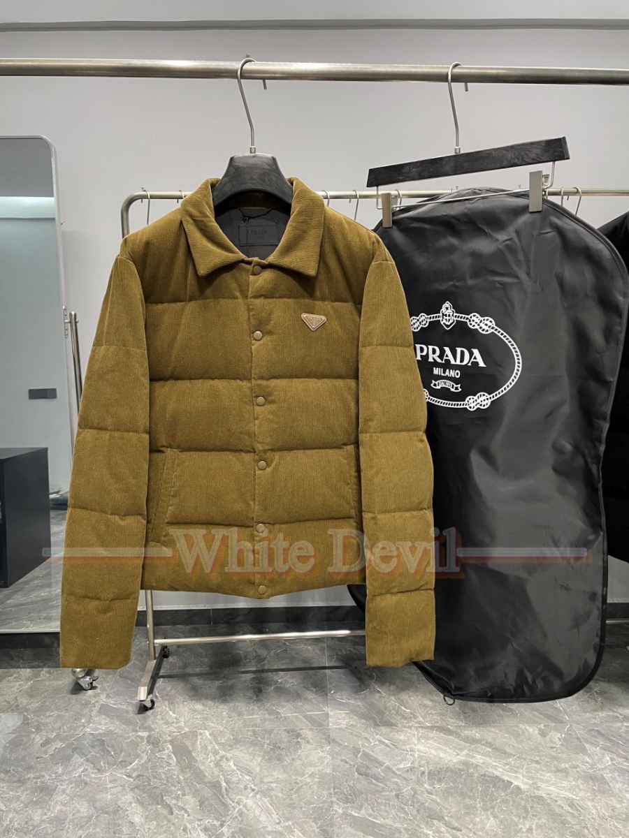 하얀악마 프라다 레플리카 점퍼 (6).jpg