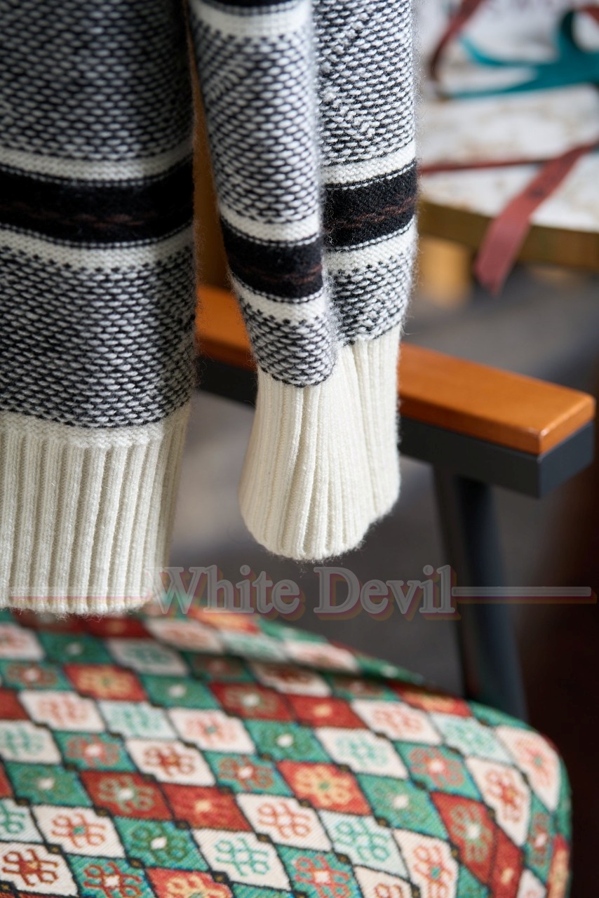 하얀악마 레플리카 디올 니트 (7).jpg