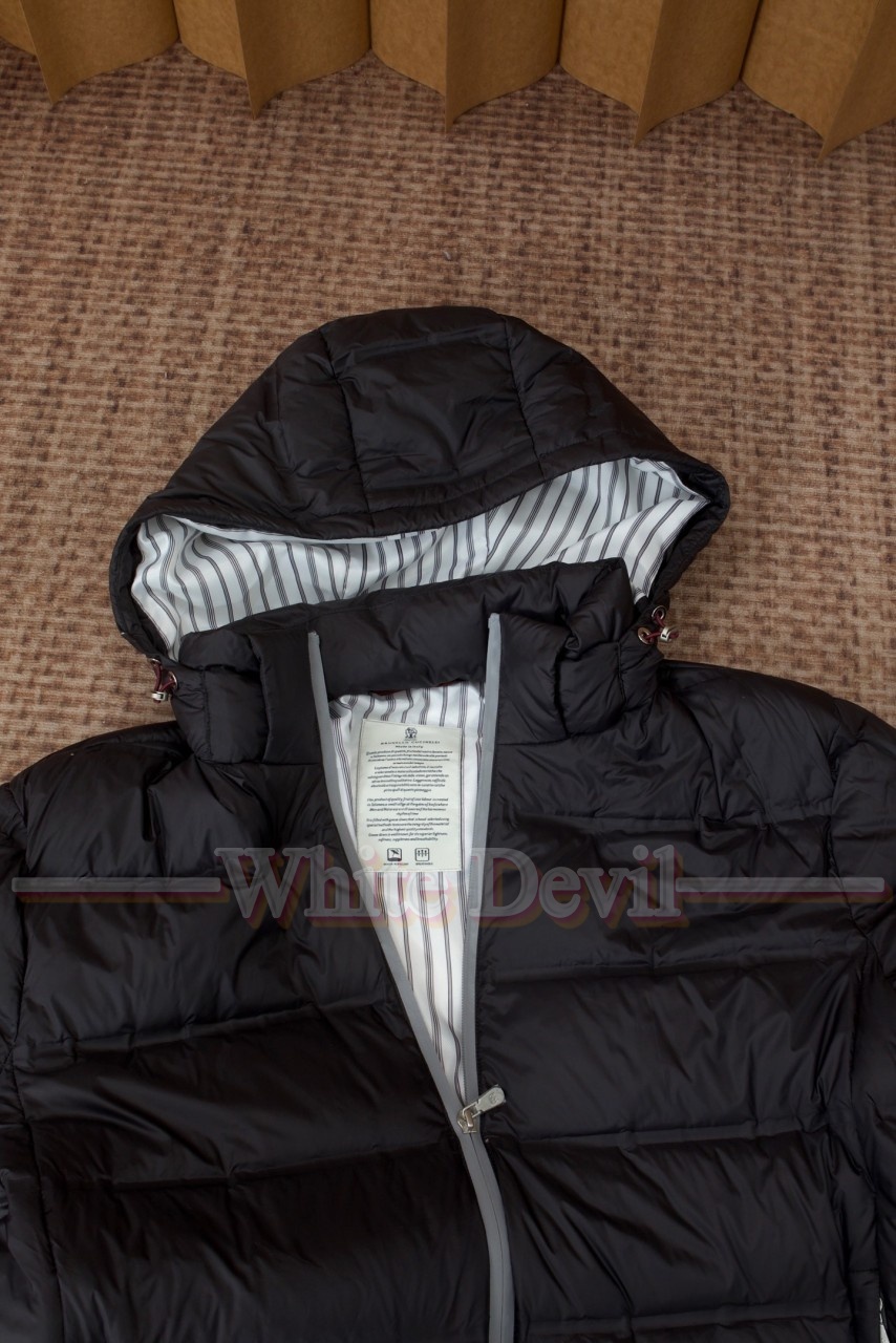 하얀악마 이미테이션 쿠치넬리 패딩 (6).jpg