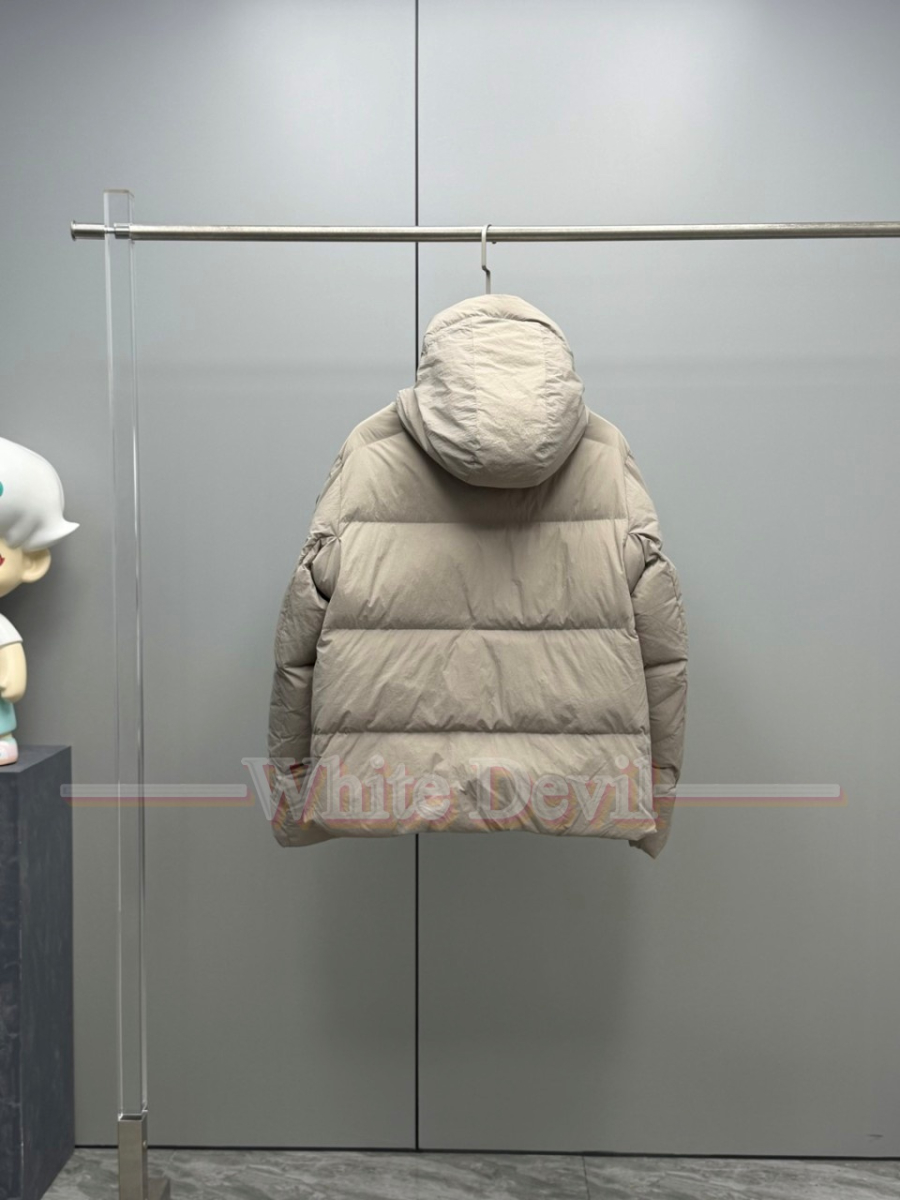 하얀악마 레플리카 캐나다구스 패딩 (14).jpg