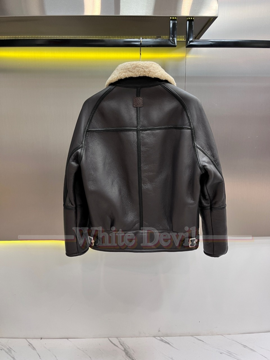 하얀악마 레플리카 로에베 무스탕 (3).jpg