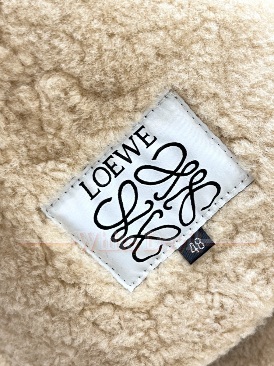 하얀악마 레플리카 로에베 무스탕 (8).jpg