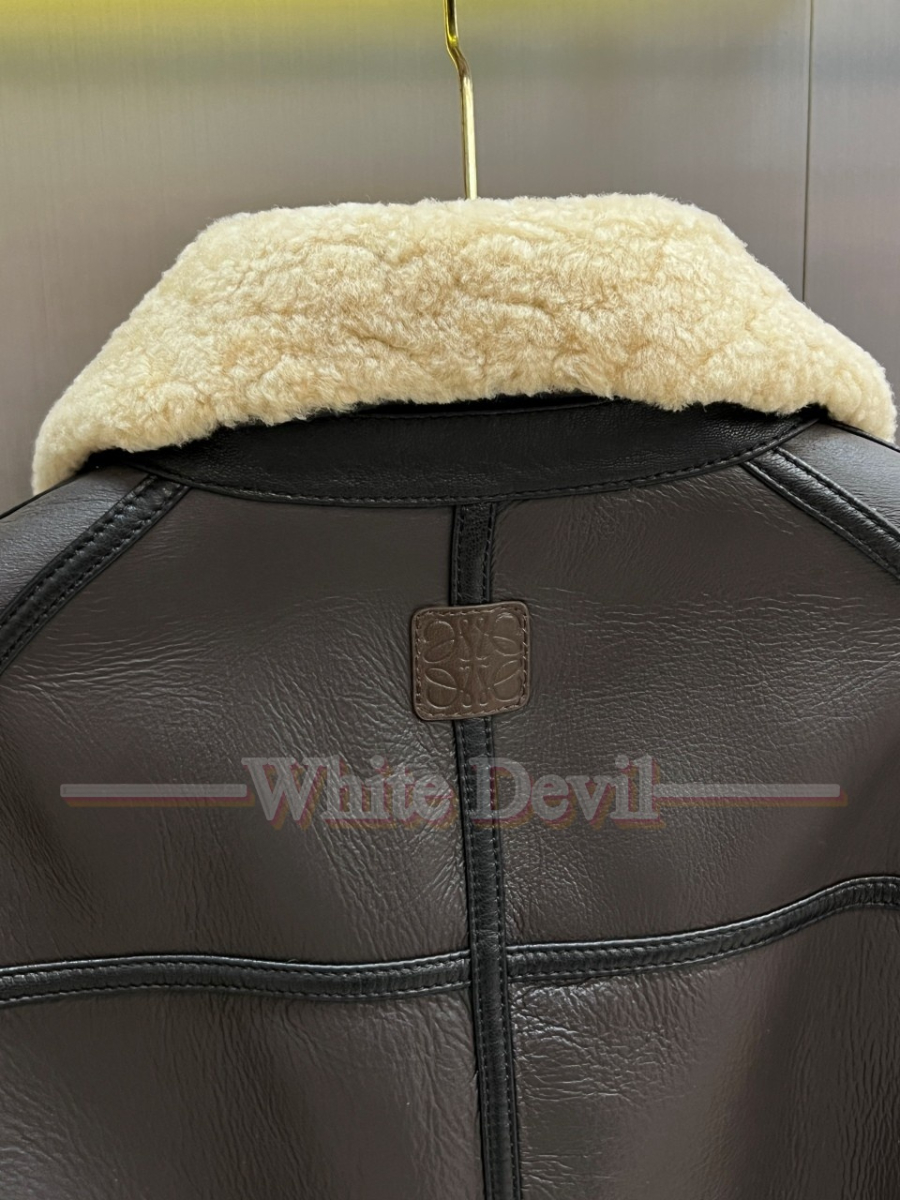 하얀악마 레플리카 로에베 무스탕 (10).jpg