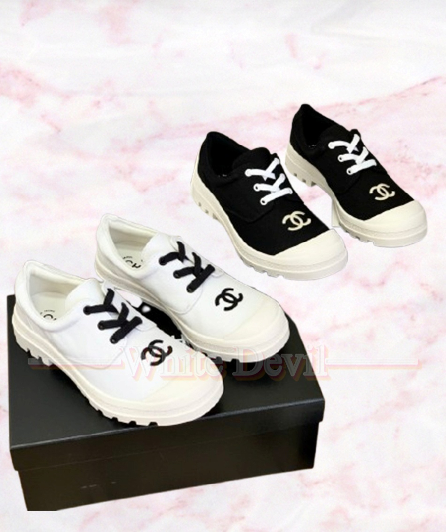 하얀악마 샤넬 스니커즈 이미테이션 (14).jpg