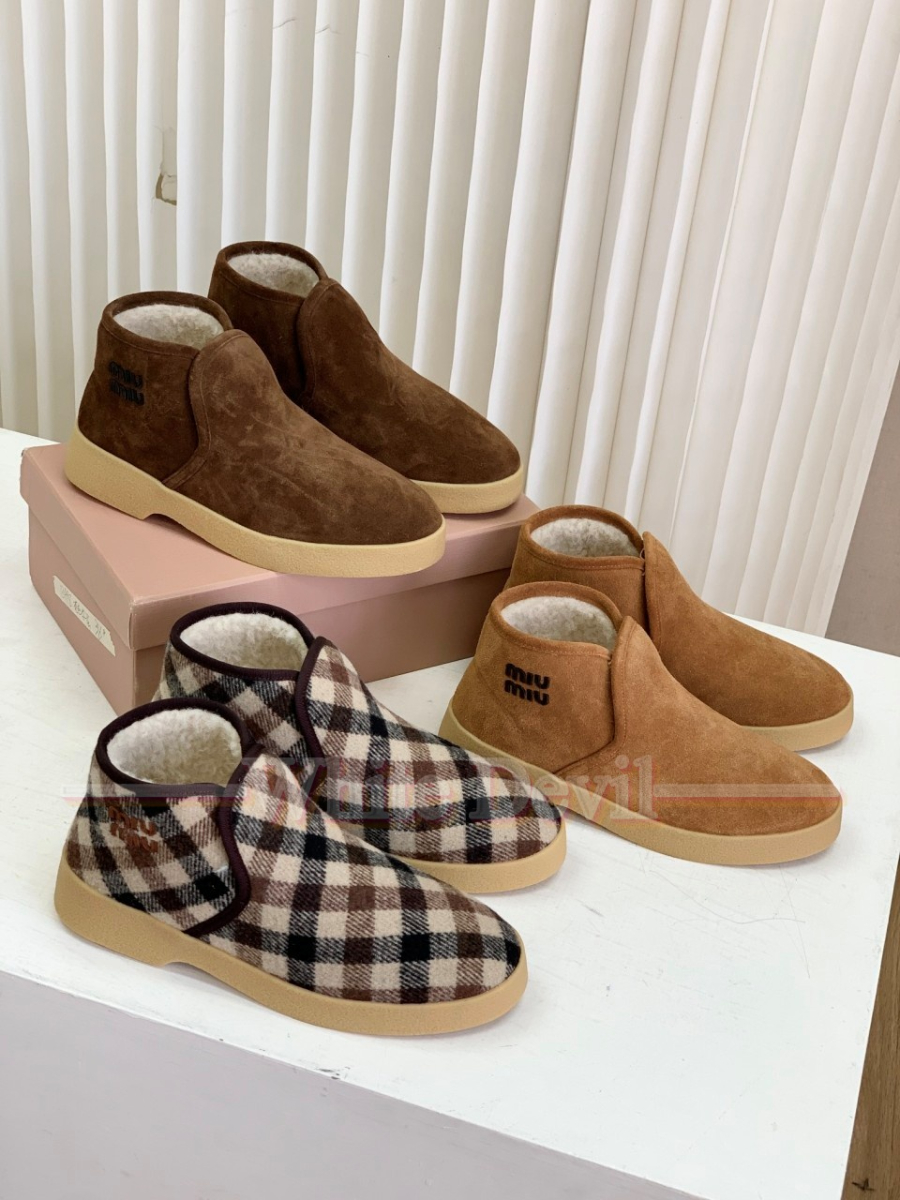 하얀악마 레플리카 미우미우 부츠 (1).jpg