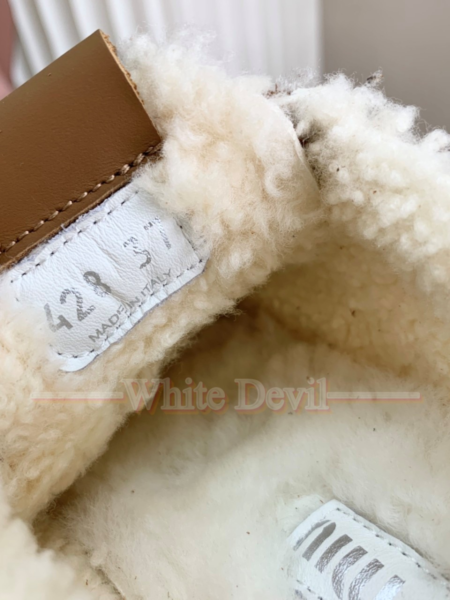 하얀악마 레플리카 미우미우 운동화 (14).jpg