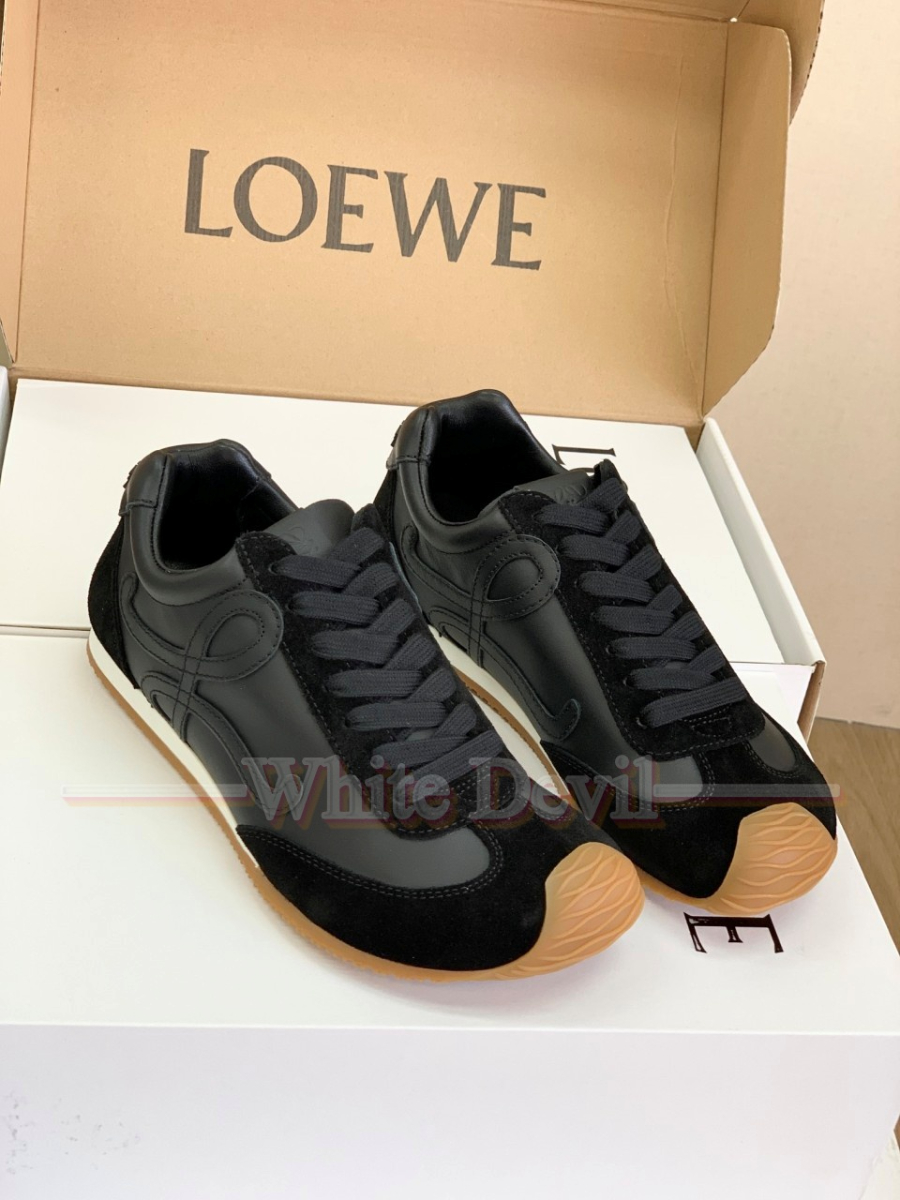 하얀악마 레플리카 로에베 운동화 (2).jpg