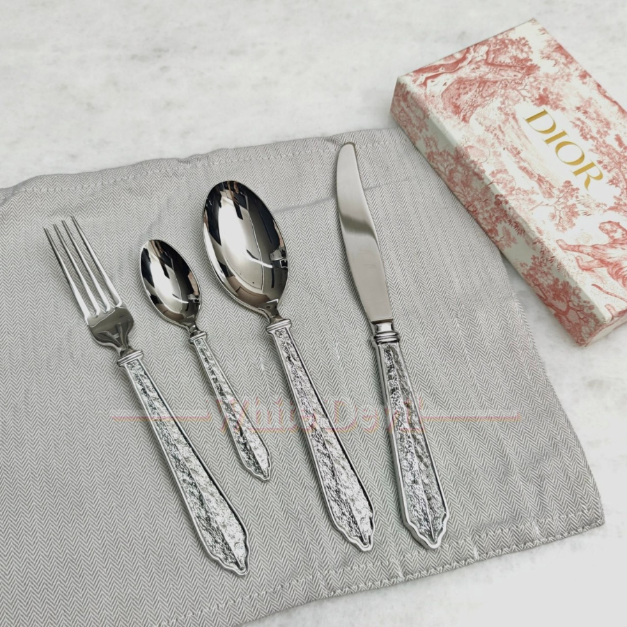 하얀악마 레플리카 디올 커트러리 (1).jpg