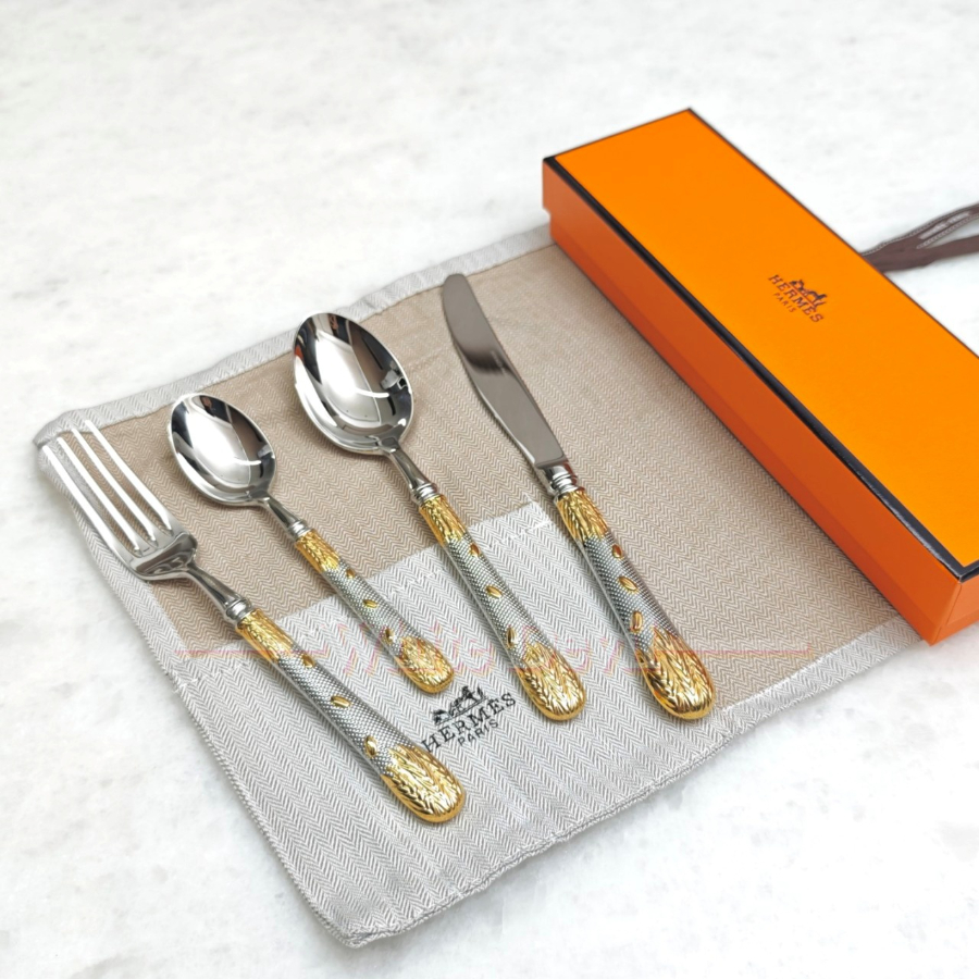 하얀악마 에르메스 커트러리 레플리카 (1).jpg