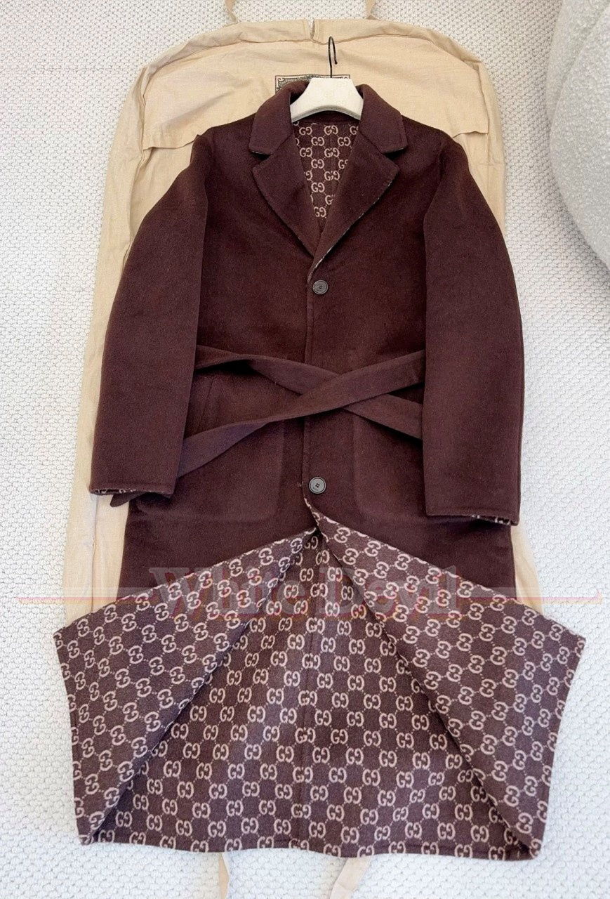 하얀악마 구찌 코트 레플리카 (14).jpg